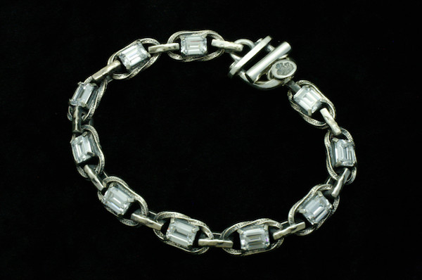 fal-fa-b-0061-l