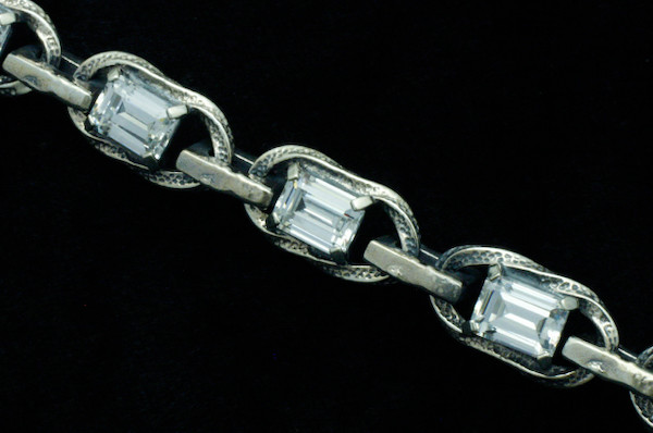 fal-fa-b-0061-l