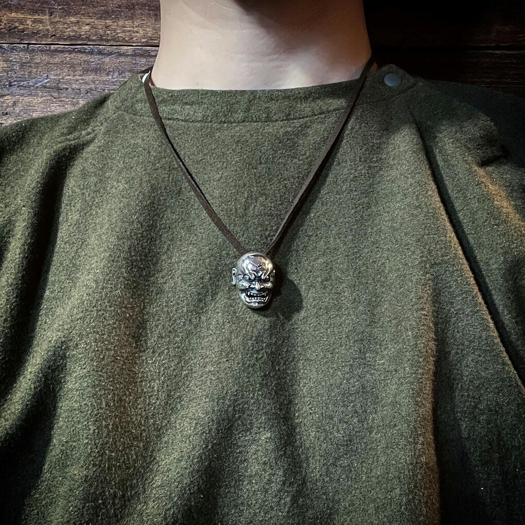 聖 HIJIRI 顰 しかみの面のペンダント Noh mask “Shikami” pendant