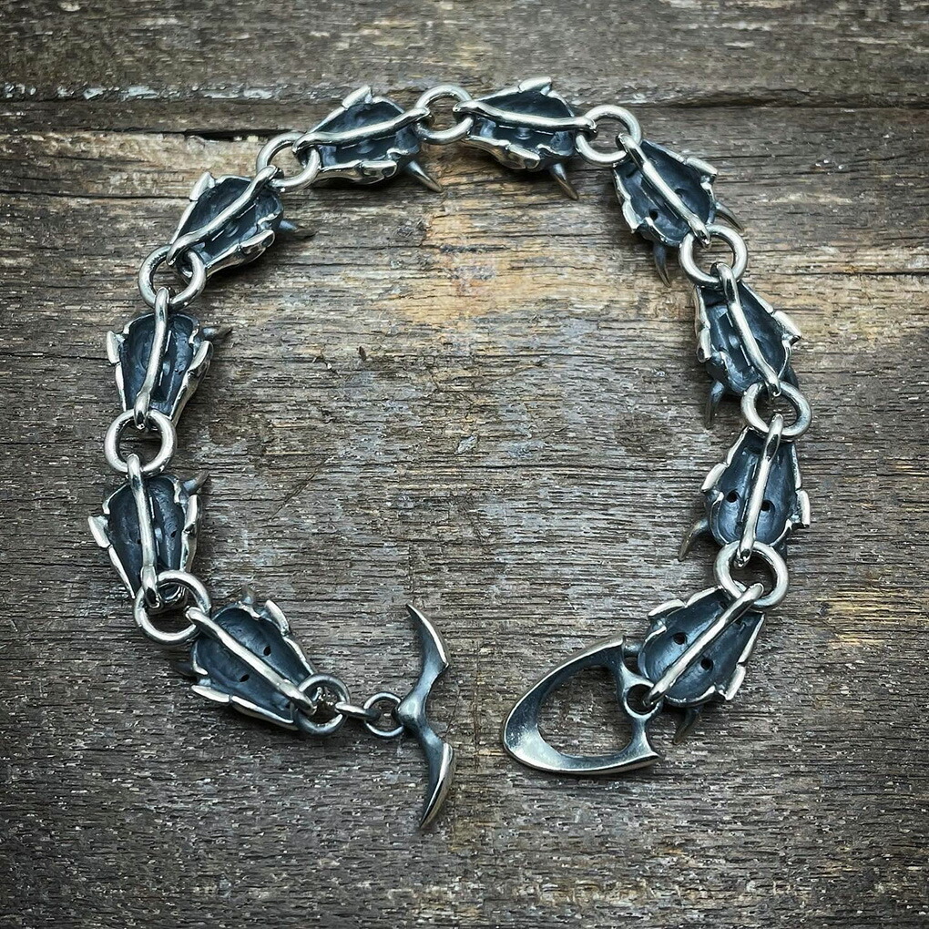 聖 HIJIRI 能面 般若 ブレスレット 聖 HIJIRI 般若面のブレスレット 小 Noh mask “Han-nya” bracelet 腕輪