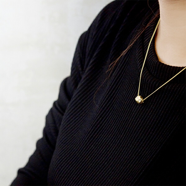 knm-kn017-018
