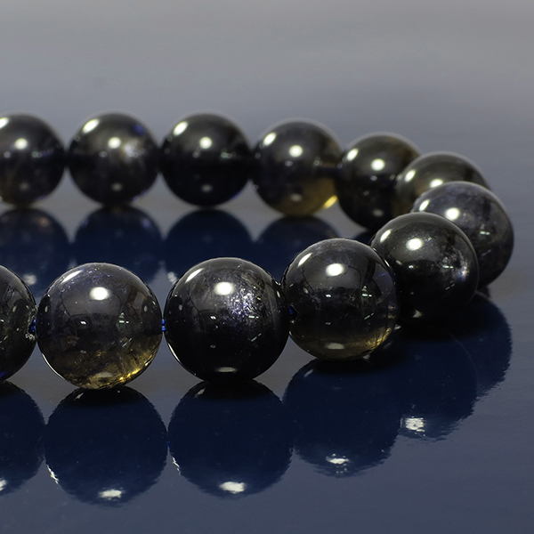 io-b79
