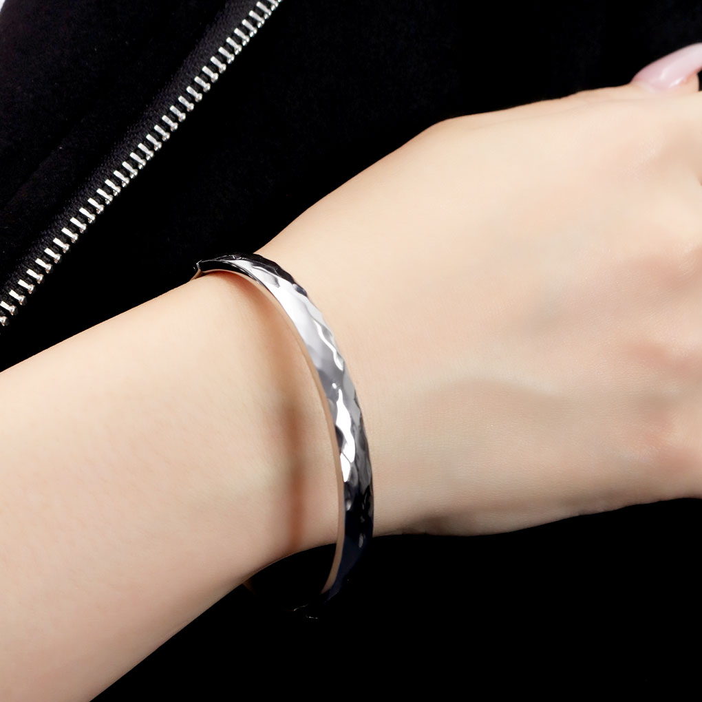 axi-bracelet15