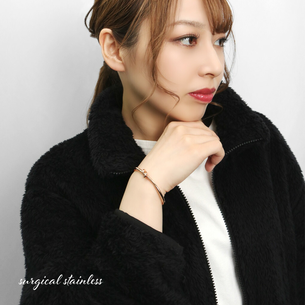 axi-bracelet22