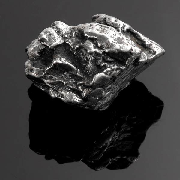 ギベオン隕石 メテオライト 原石 – 新宿 銀の蔵